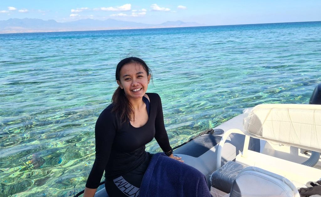 Benaya Success Story, FPIK UNDIP Alumni Becomes International Researcher on Fisheries and Coastal Community Shark Conservation